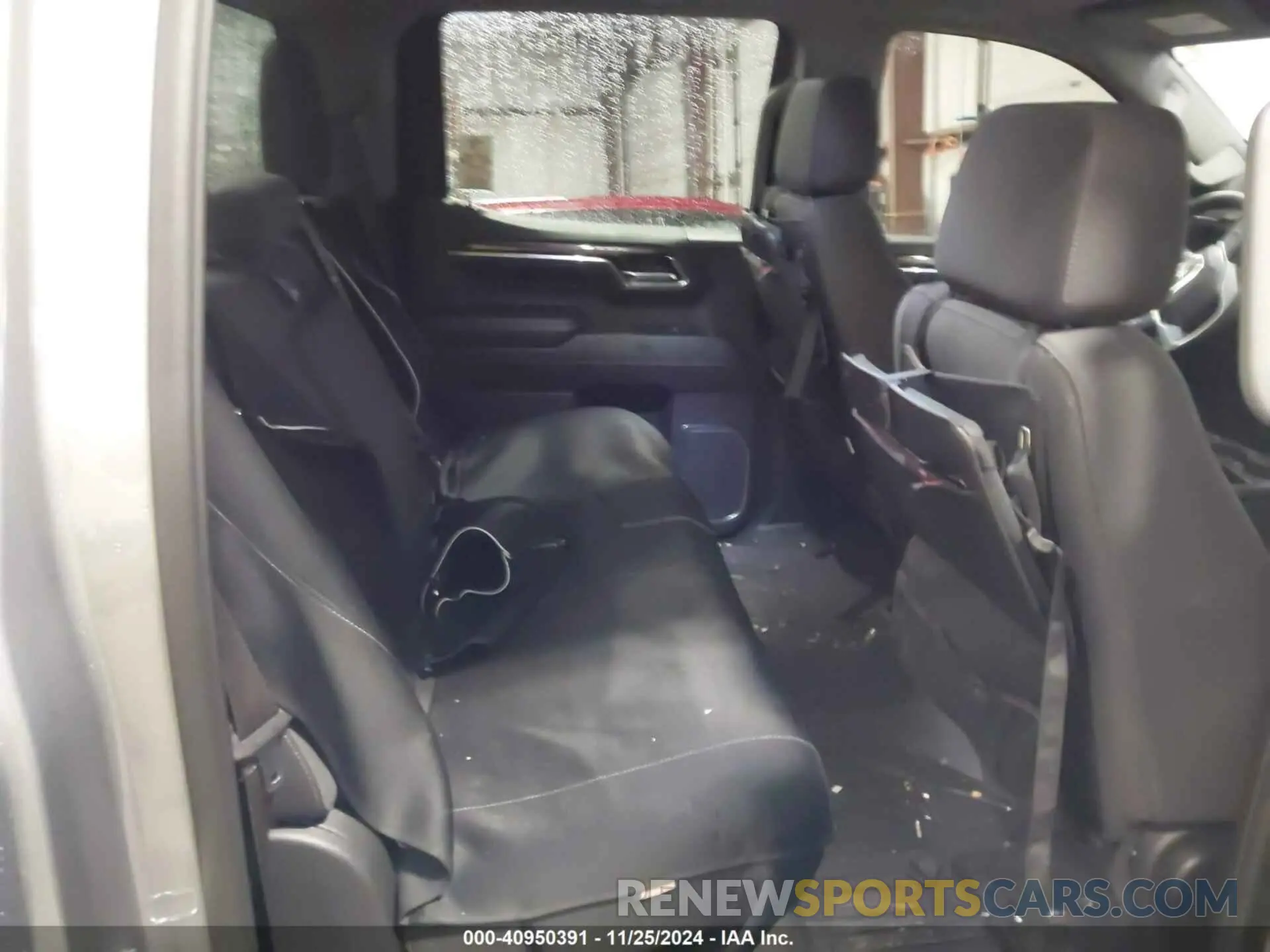 8 fotografías del automóvil dañado 3GTUUCE87RG155370 GMC SIERRA 1500 2024