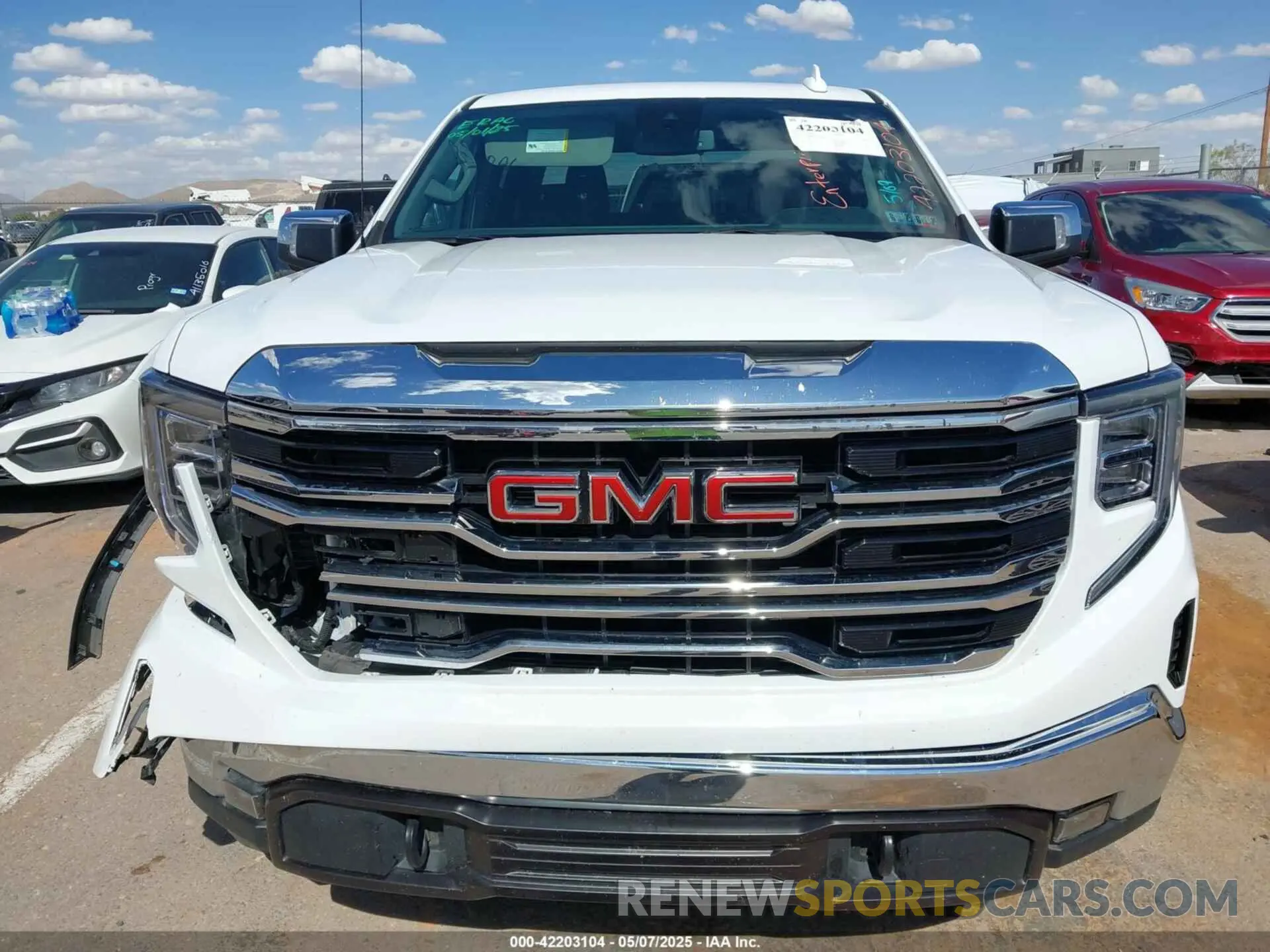 12 fotografías del automóvil dañado 3GTUUDED3RG390318 GMC SIERRA 1500 2024