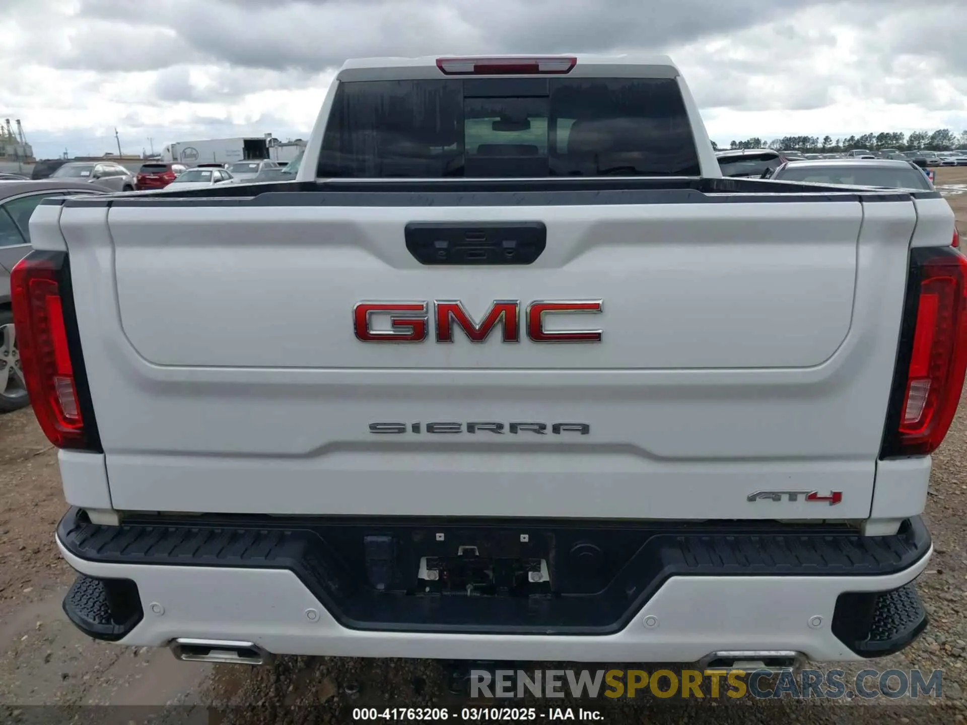 16 fotografías del automóvil dañado 3GTUUEE8XRG108099 GMC SIERRA 1500 2024