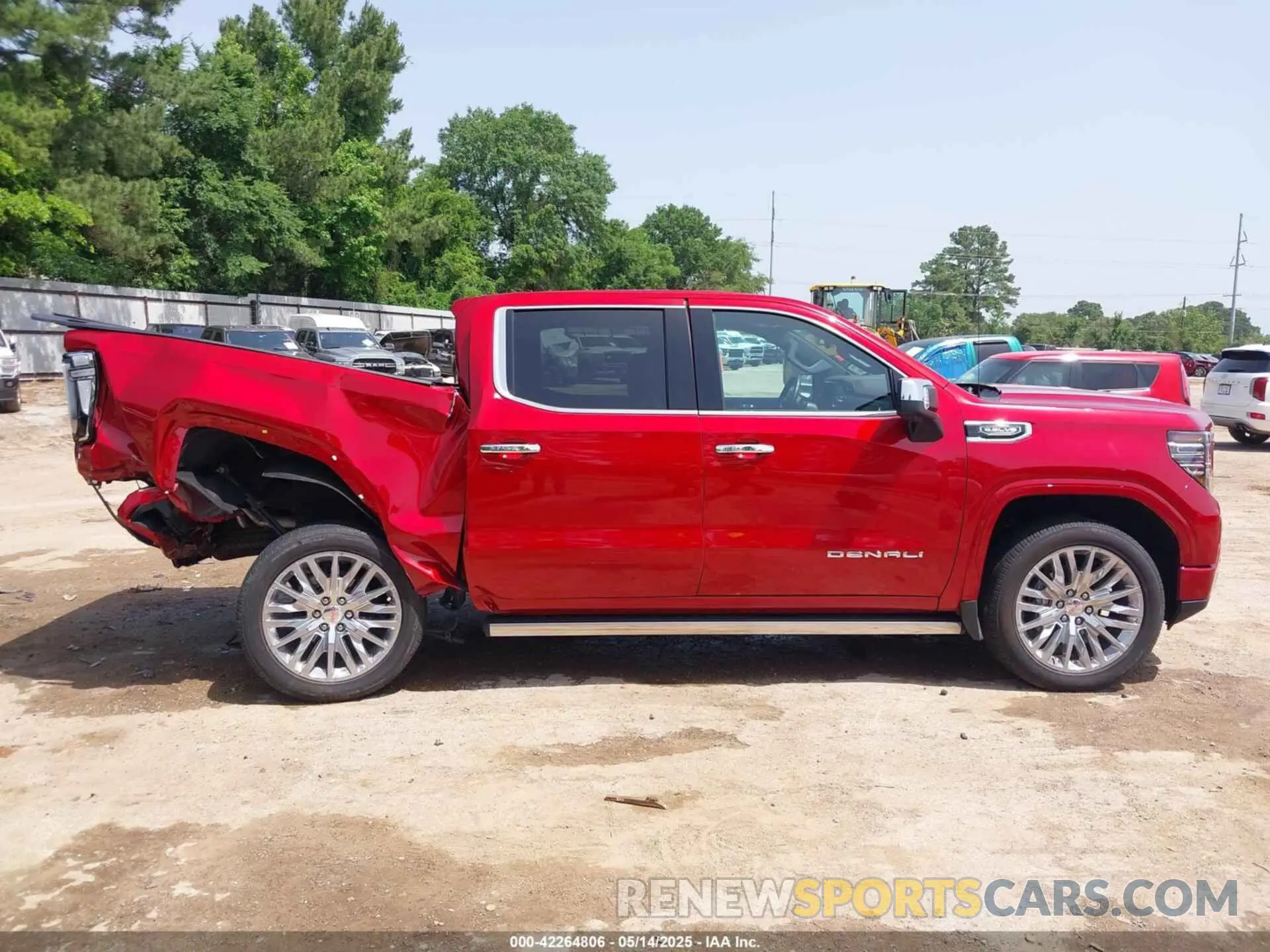 14 fotografías del automóvil dañado 3GTUUGED4RG320070 GMC SIERRA 1500 2024