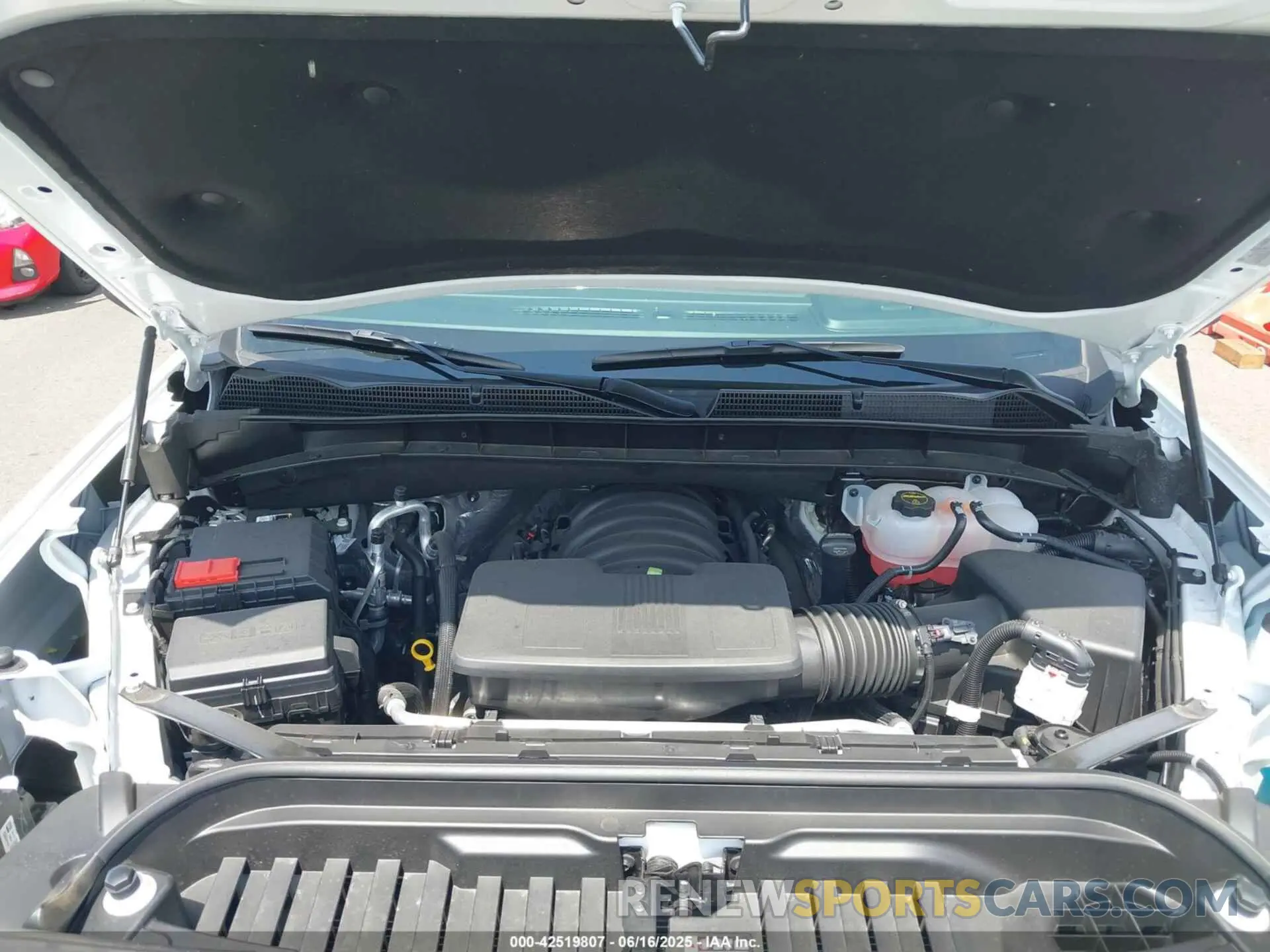 10 fotografías del automóvil dañado 1GTUUDED9SZ244849 GMC SIERRA 1500 2025