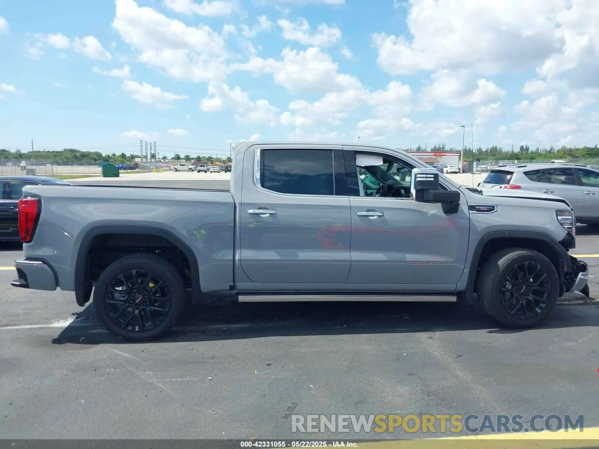 13 fotografías del automóvil dañado 1GTUUGEL9SZ177971 GMC SIERRA 1500 2025