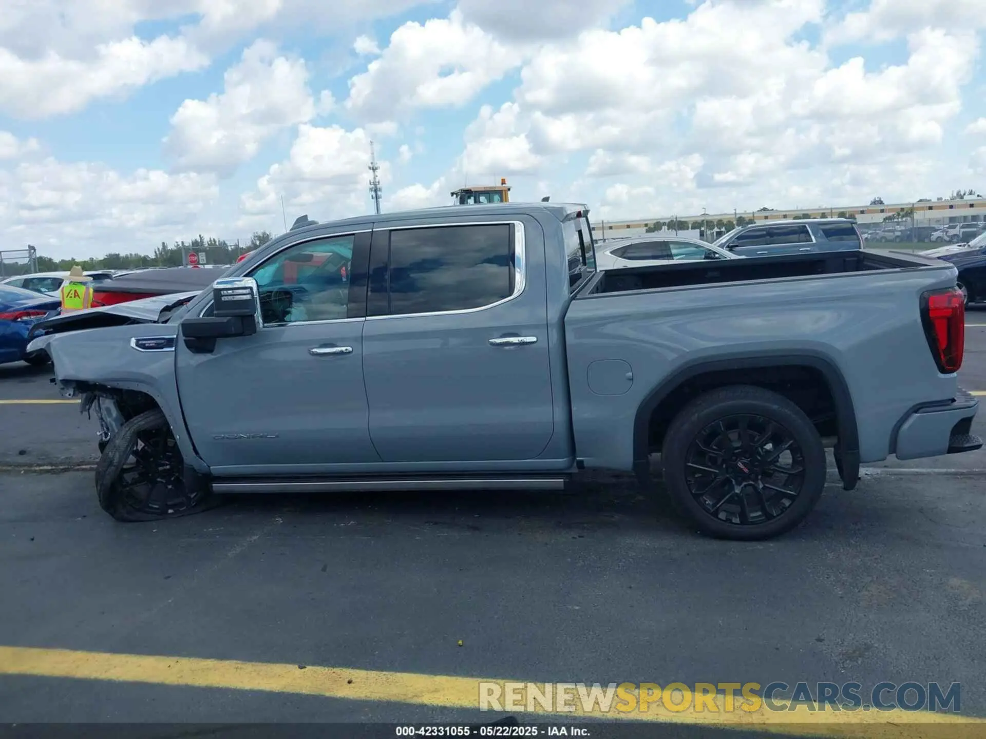14 fotografías del automóvil dañado 1GTUUGEL9SZ177971 GMC SIERRA 1500 2025
