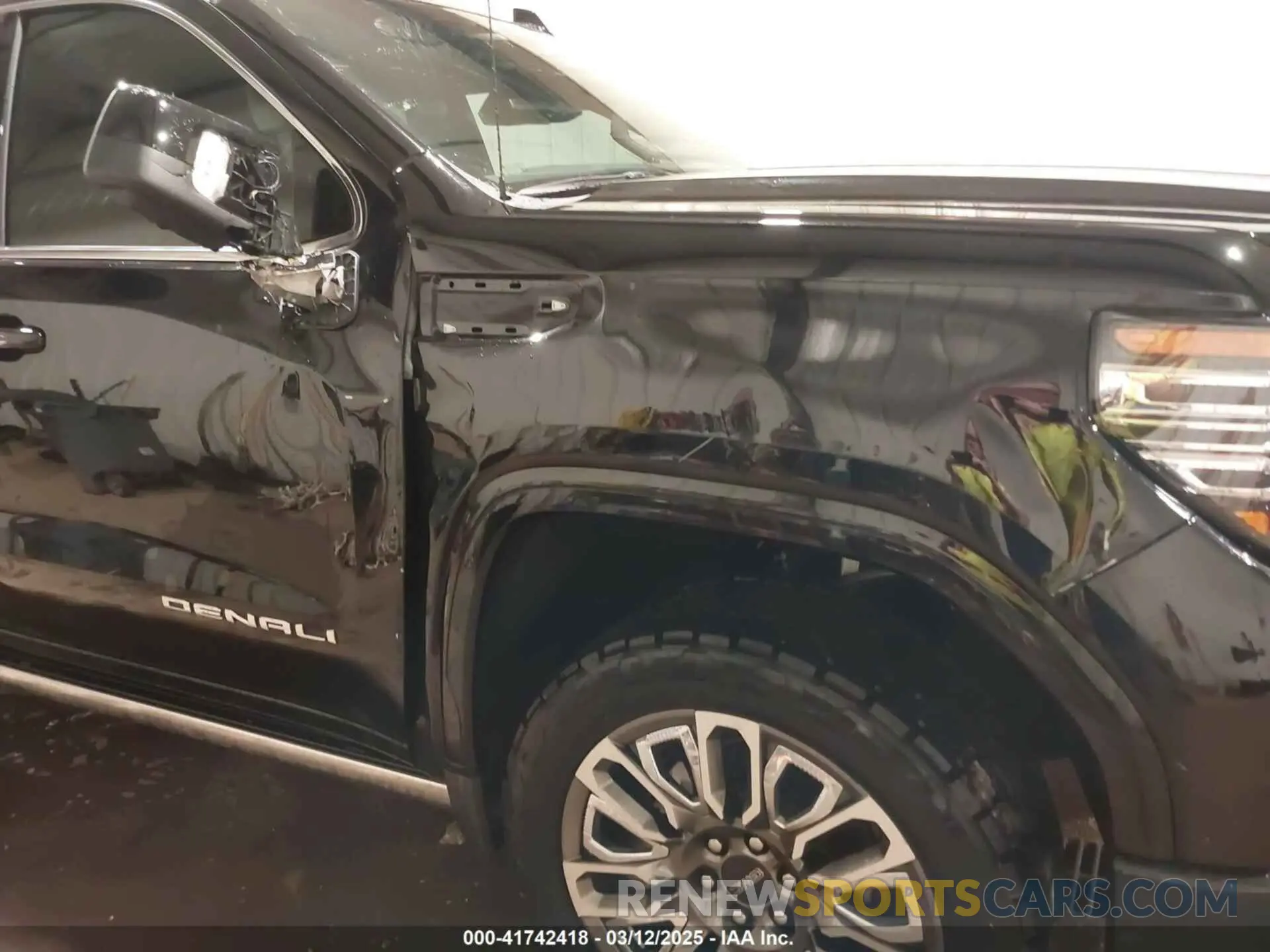 6 fotografías del automóvil dañado 1GTUUHEL8SZ124362 GMC SIERRA 1500 2025