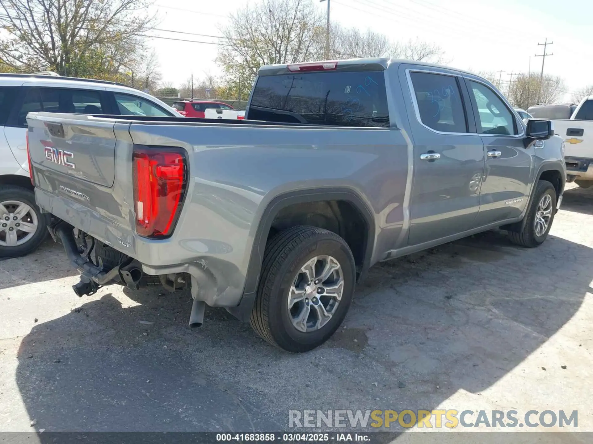 4 fotografías del automóvil dañado 3GTPHDED0SG200501 GMC SIERRA 1500 2025