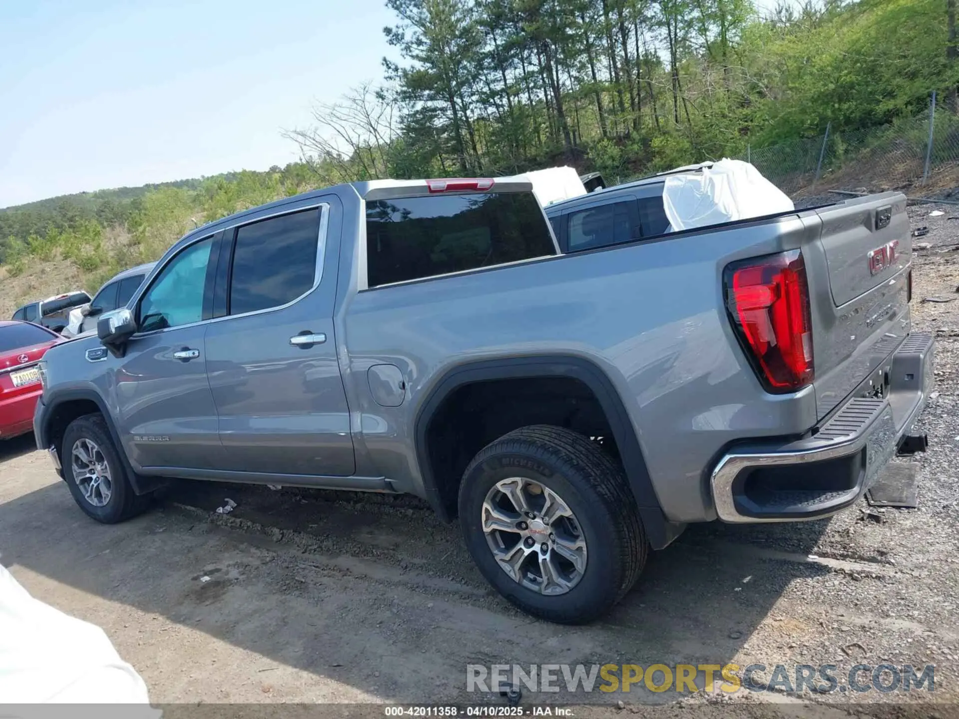 14 fotografías del automóvil dañado 3GTPHDED6SG204133 GMC SIERRA 1500 2025
