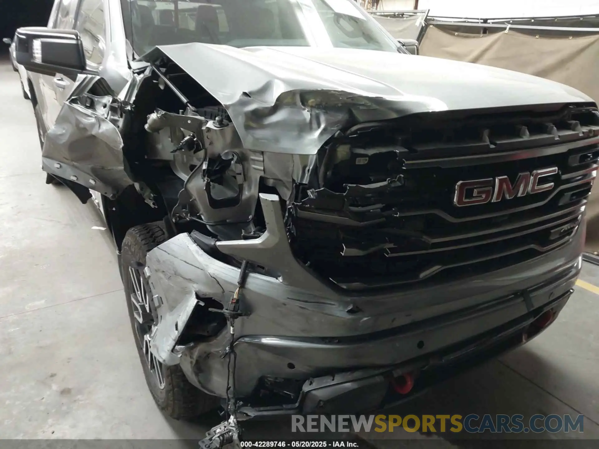 6 fotografías del automóvil dañado 3GTUUEE86SG154454 GMC SIERRA 1500 2025