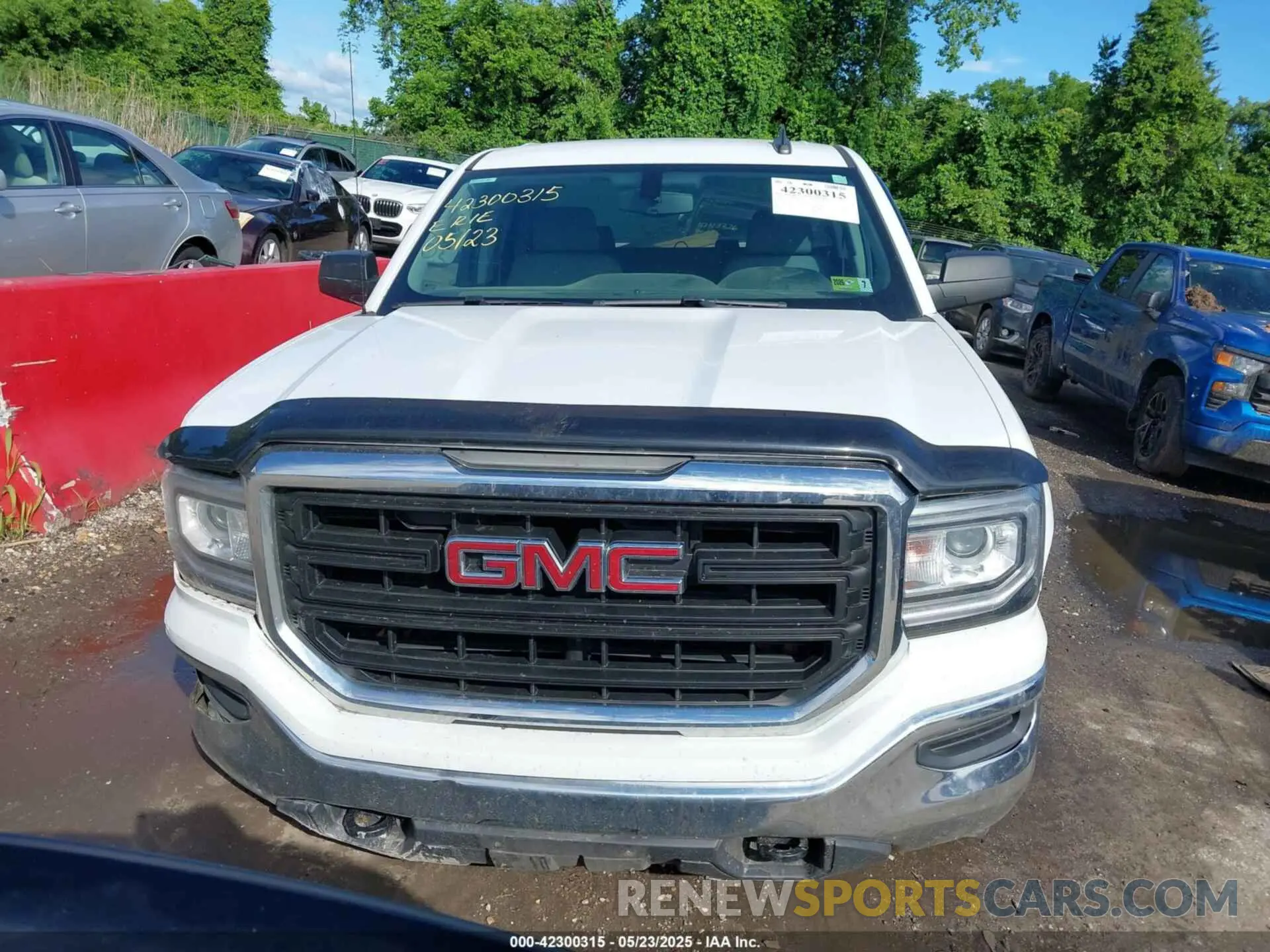 12 fotografías del automóvil dañado 2GTV2LEC1K1223241 GMC SIERRA 1500 LIMITED 2019