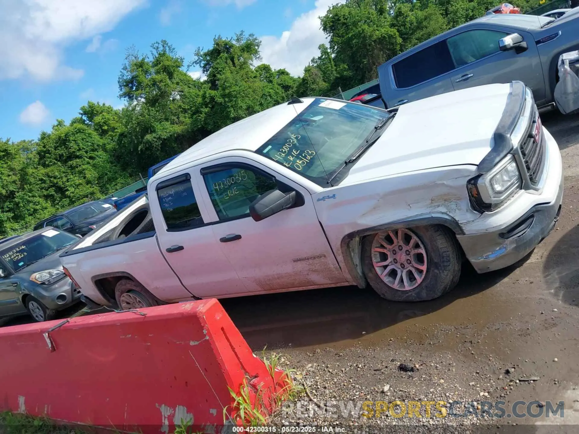13 fotografías del automóvil dañado 2GTV2LEC1K1223241 GMC SIERRA 1500 LIMITED 2019