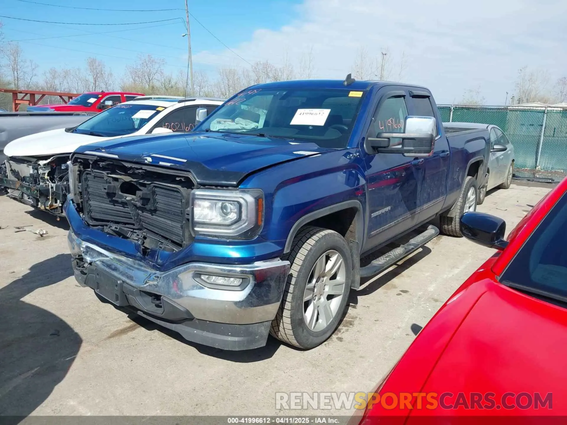 2 fotografías del automóvil dañado 2GTV2MEC5K1102900 GMC SIERRA 1500 LIMITED 2019