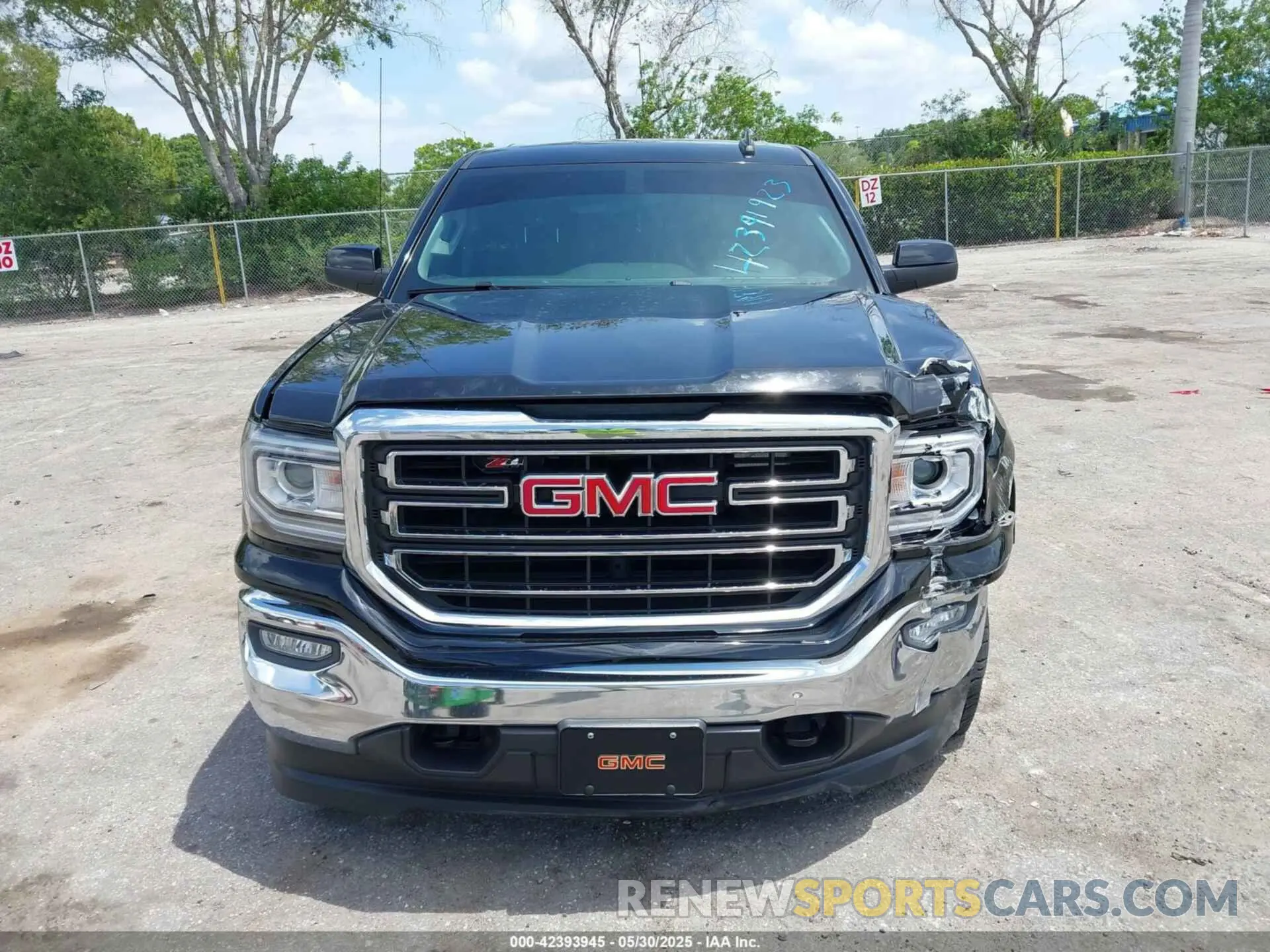 12 fotografías del automóvil dañado 2GTV2MEC8K1239457 GMC SIERRA 1500 LIMITED 2019