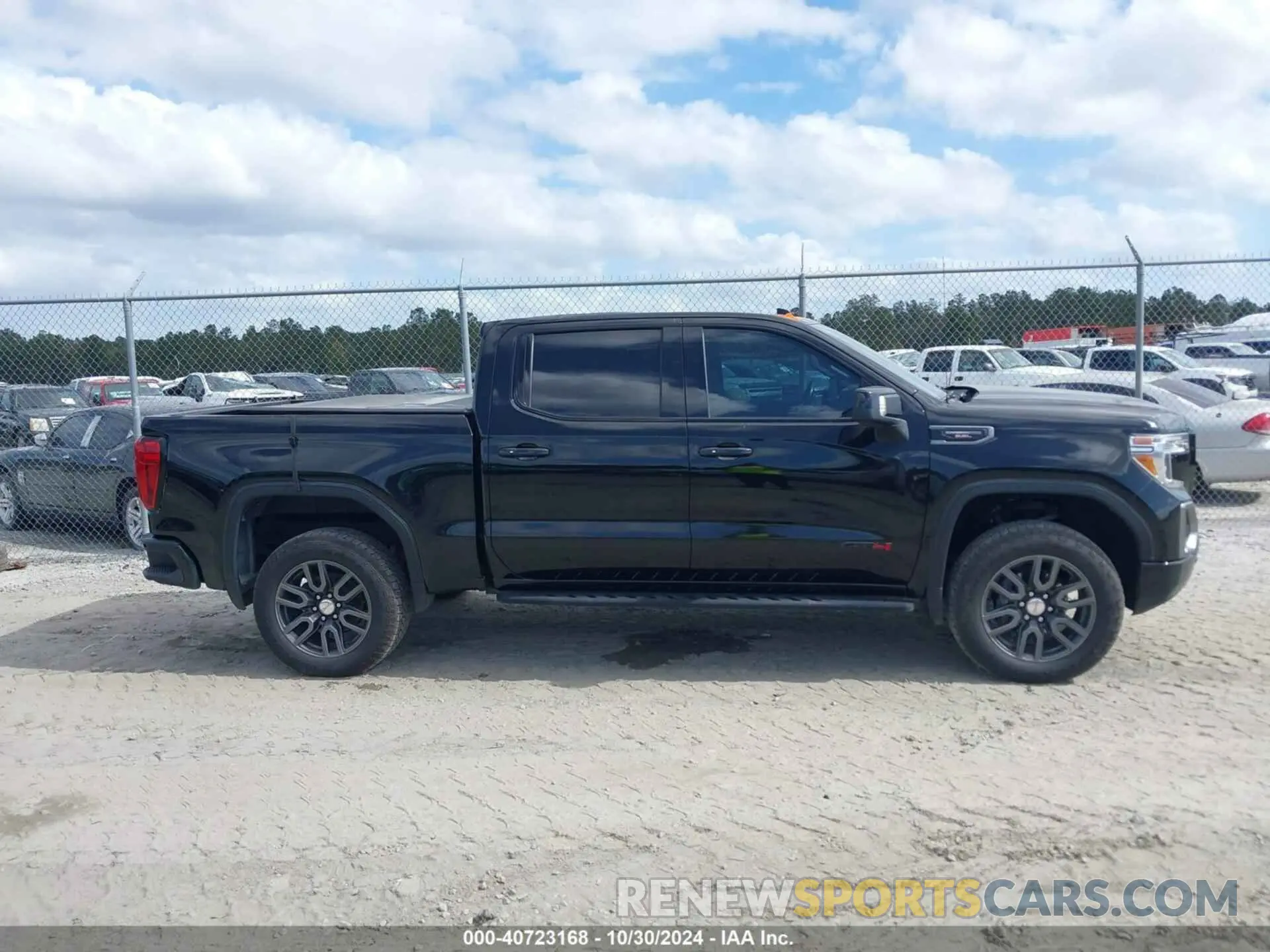 13 fotografías del automóvil dañado 1GTP9EELXNZ123439 GMC SIERRA 1500 LIMITED 2022