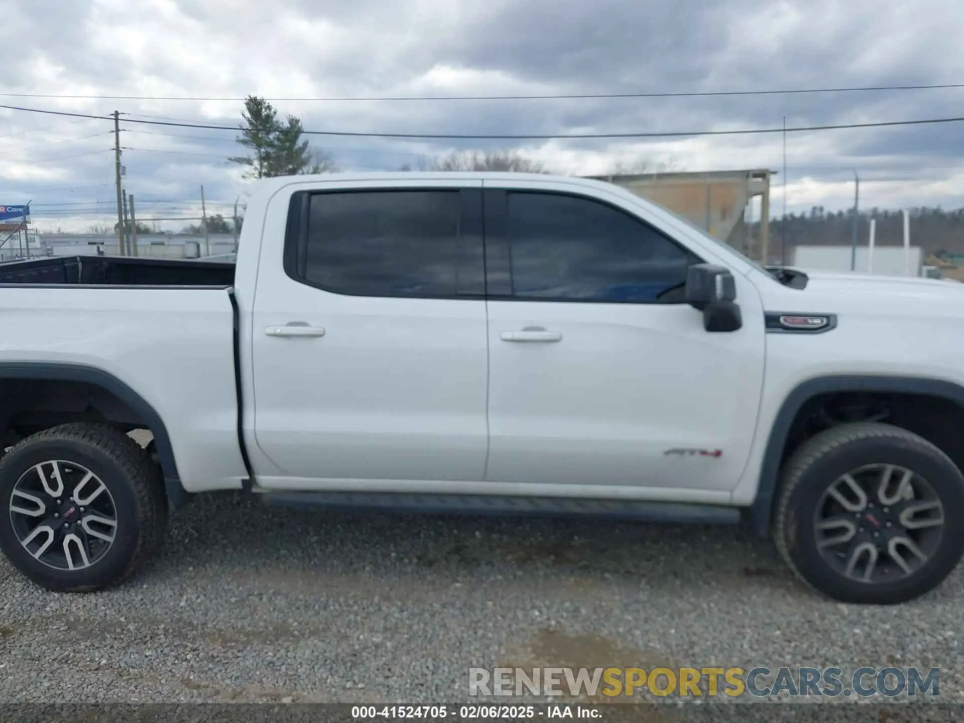 13 fotografías del automóvil dañado 3GTP9EELXNG117009 GMC SIERRA 1500 LIMITED 2022