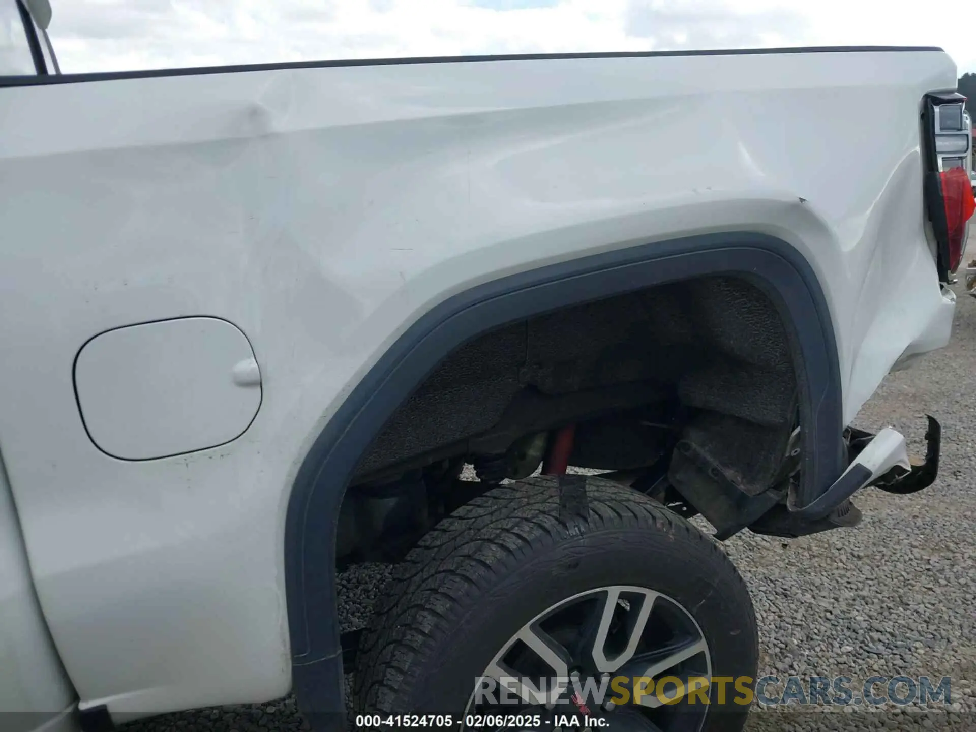 21 fotografías del automóvil dañado 3GTP9EELXNG117009 GMC SIERRA 1500 LIMITED 2022