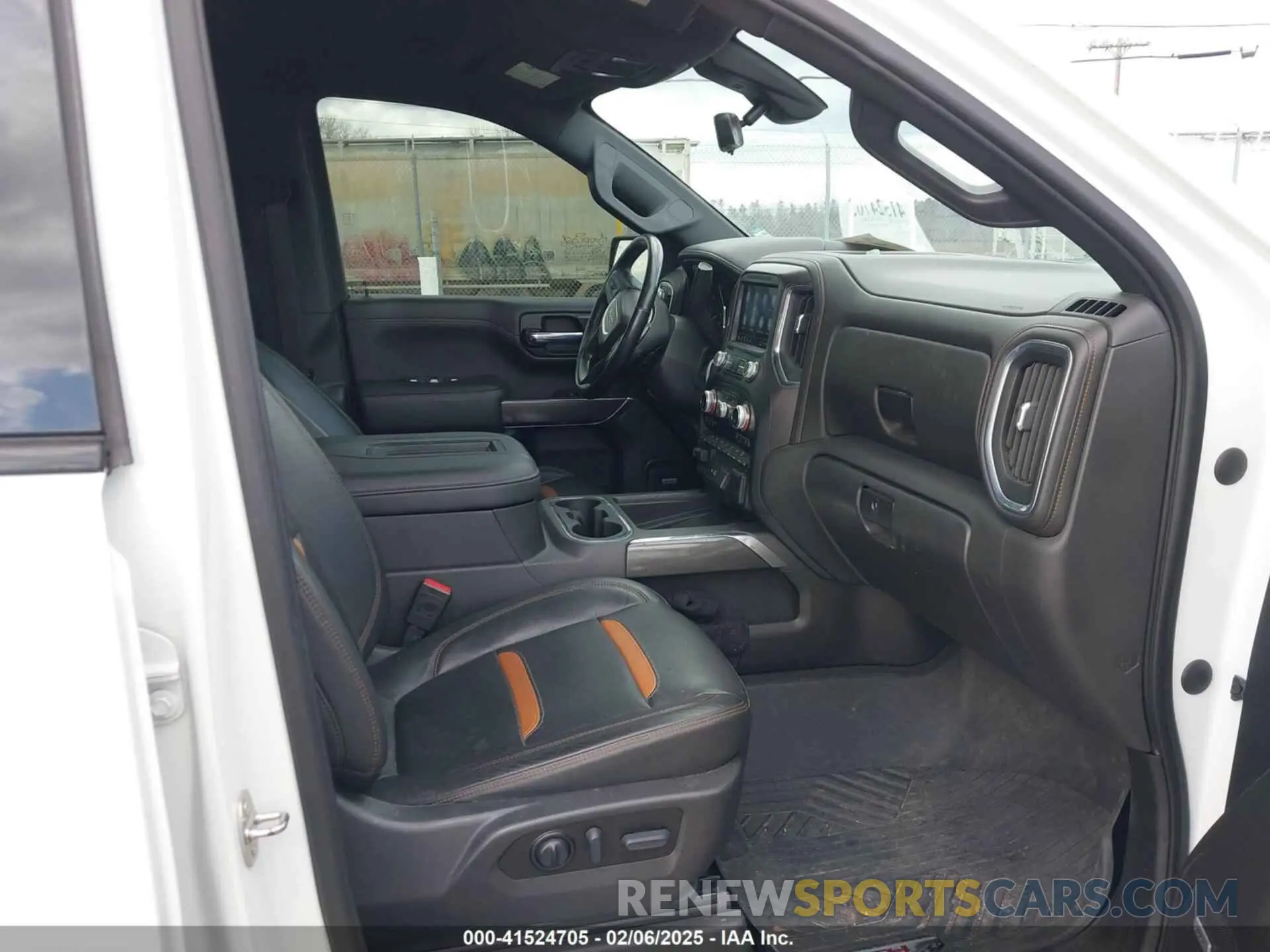 5 fotografías del automóvil dañado 3GTP9EELXNG117009 GMC SIERRA 1500 LIMITED 2022
