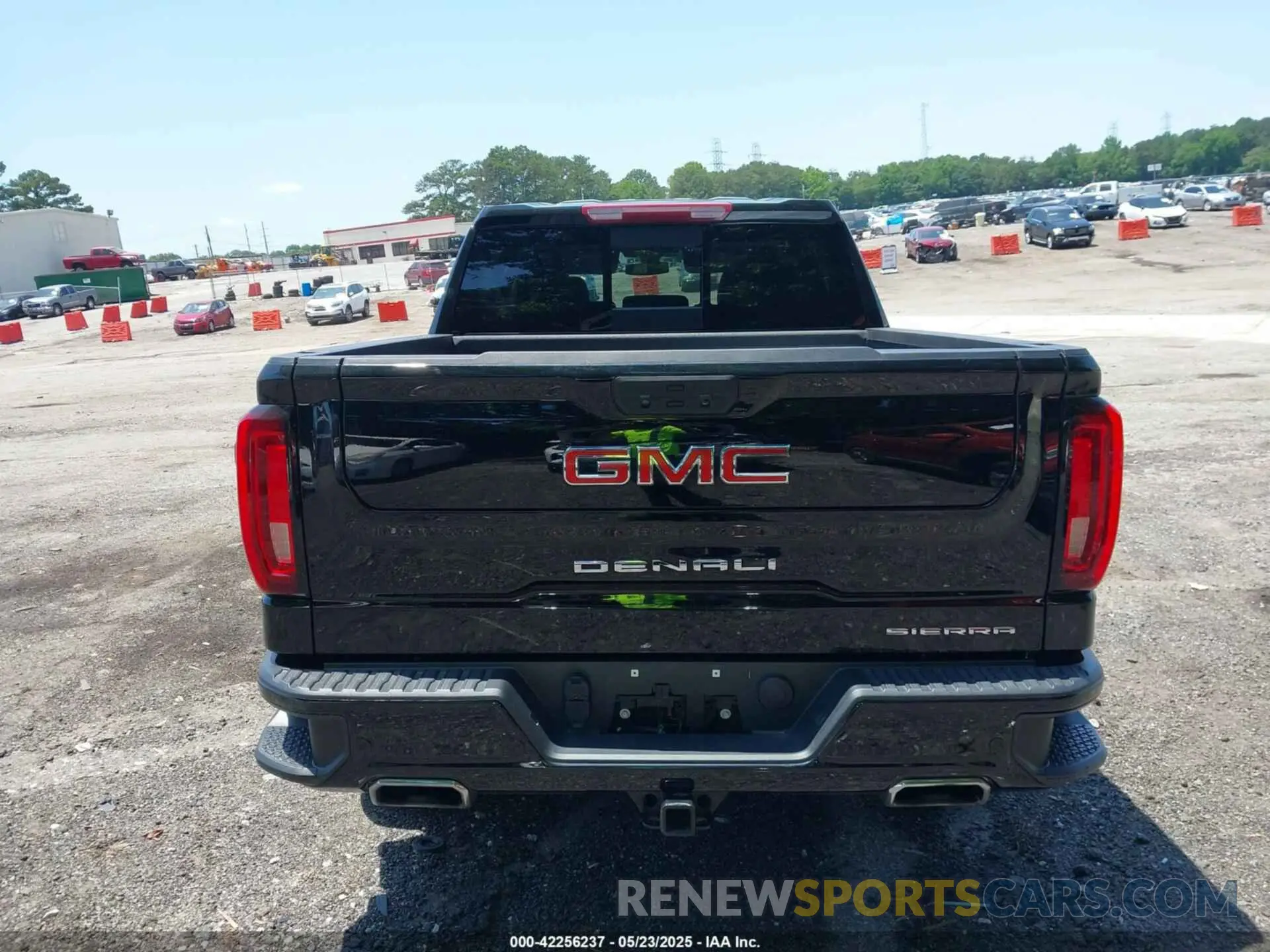 16 fotografías del automóvil dañado 3GTU9FEL6NG182447 GMC SIERRA 1500 LIMITED 2022