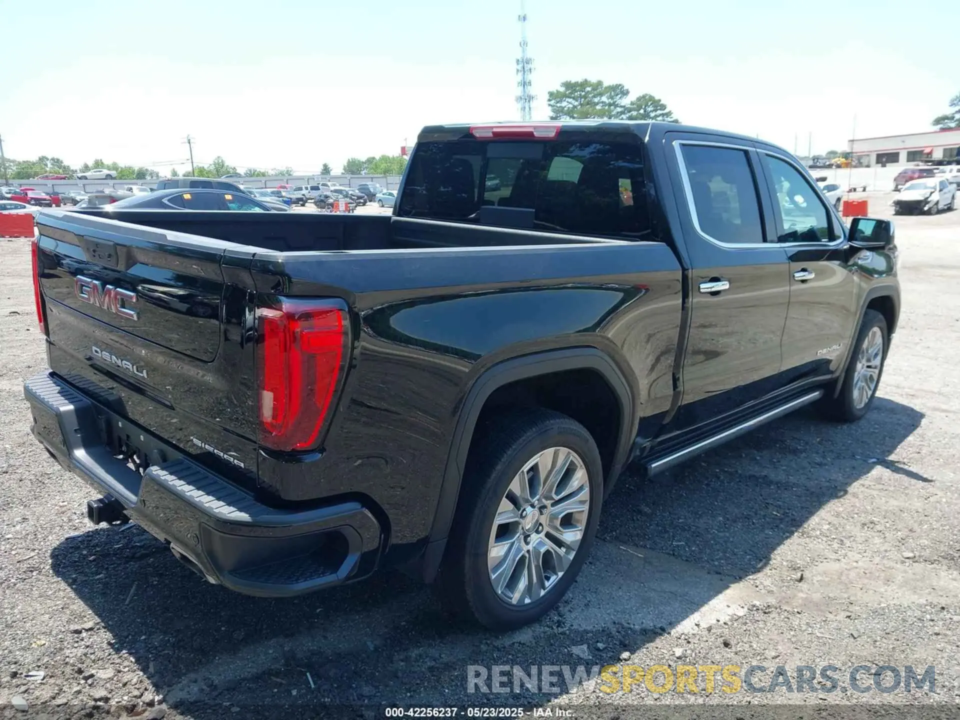 4 fotografías del automóvil dañado 3GTU9FEL6NG182447 GMC SIERRA 1500 LIMITED 2022