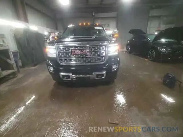 13 fotografías del automóvil dañado 1GT12SEY2KF219941 GMC SIERRA 2019