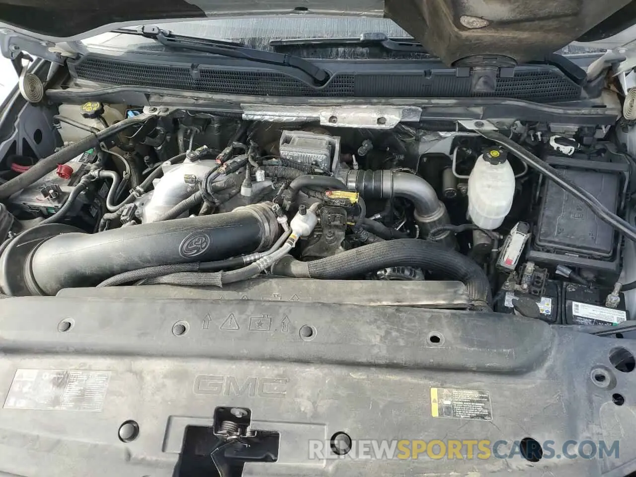 11 fotografías del automóvil dañado 1GT12SEY6KF184336 GMC SIERRA 2019