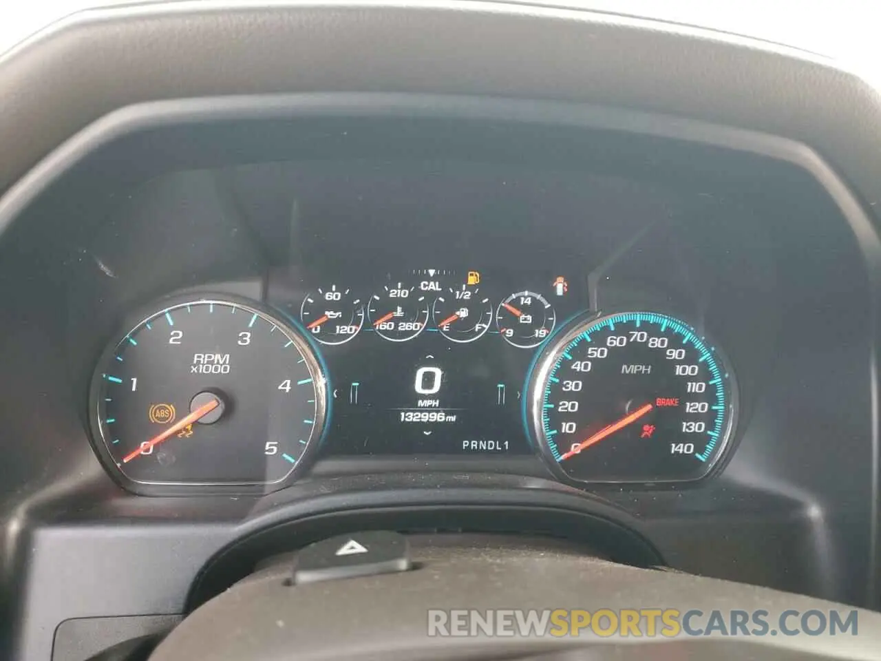 9 fotografías del automóvil dañado 1GT12SEY6KF184336 GMC SIERRA 2019