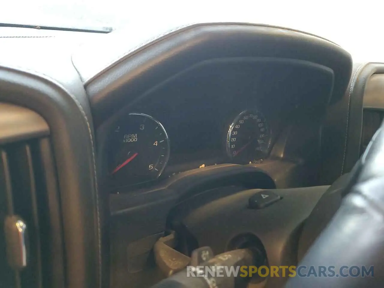 9 fotografías del automóvil dañado 1GT12SEY9KF197680 GMC SIERRA 2019