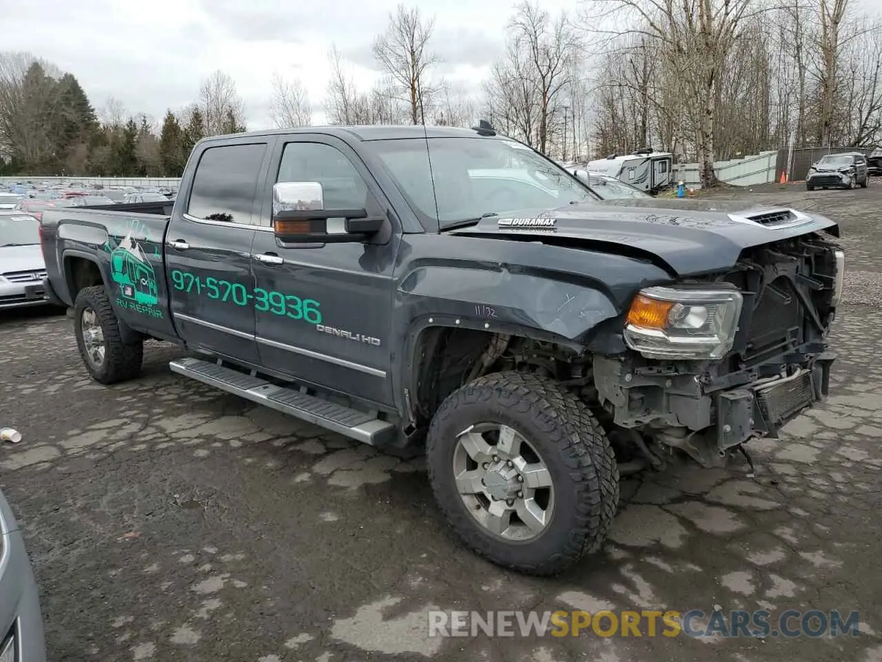 4 fotografías del automóvil dañado 1GT42WEY2KF249008 GMC SIERRA 2019
