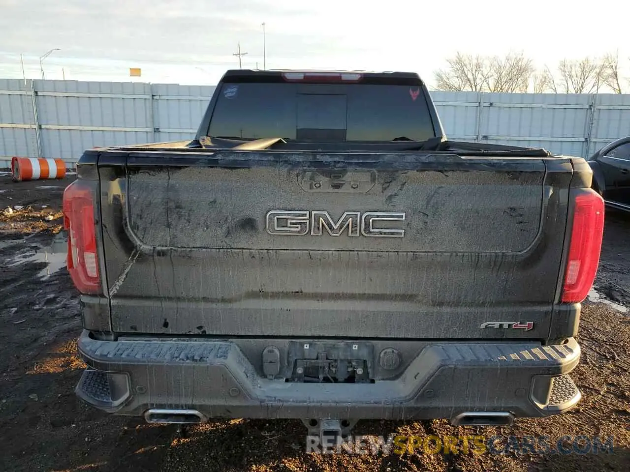 6 fotografías del automóvil dañado 1GTP9EED1KZ132969 GMC SIERRA 2019