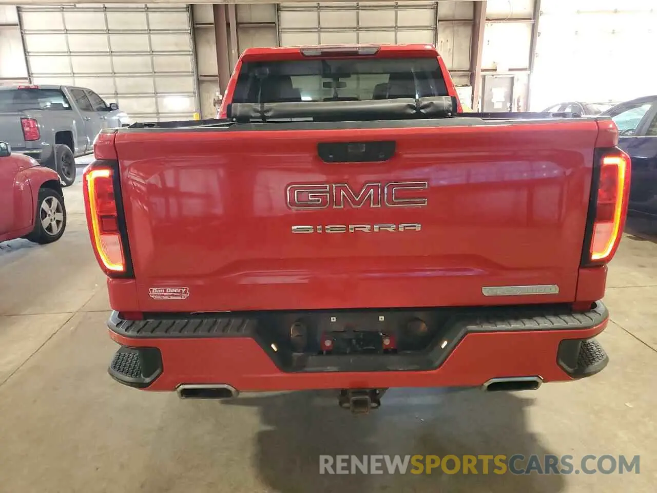 6 fotografías del automóvil dañado 1GTR9CED1KZ192747 GMC SIERRA 2019