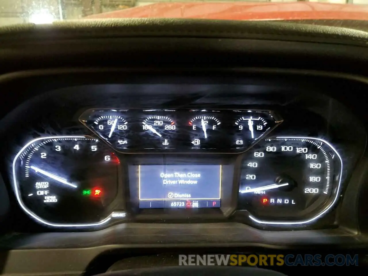 9 fotografías del automóvil dañado 1GTR9CED1KZ192747 GMC SIERRA 2019