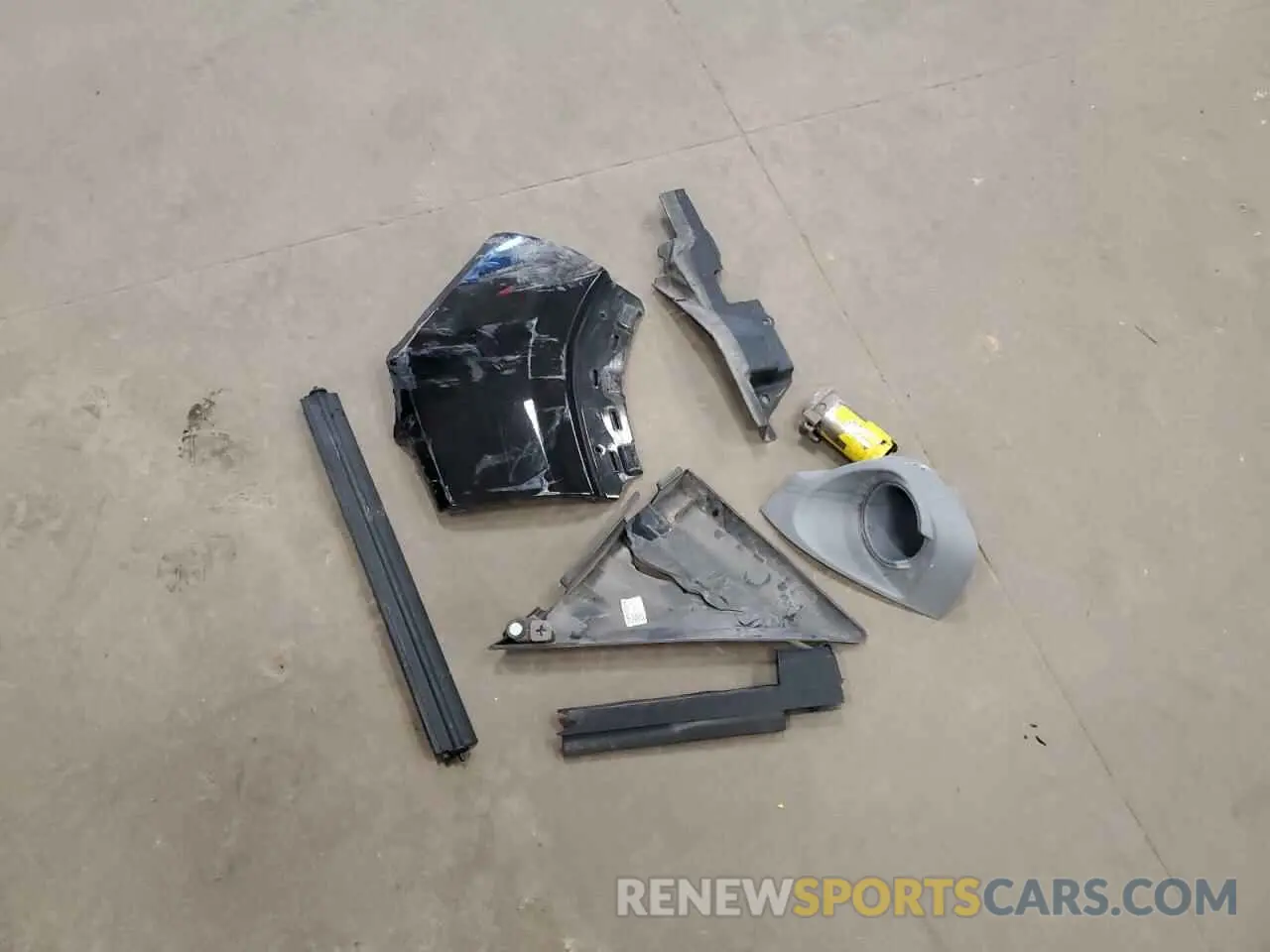 12 fotografías del automóvil dañado 1GTR9CED3KZ250549 GMC SIERRA 2019