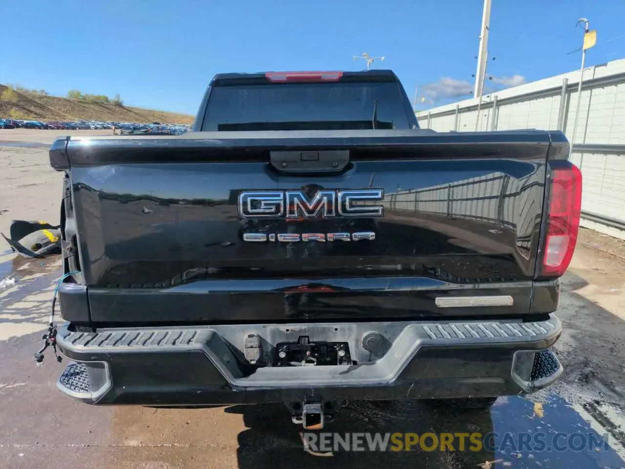 6 fotografías del automóvil dañado 1GTR9CEK3KZ336586 GMC SIERRA 2019