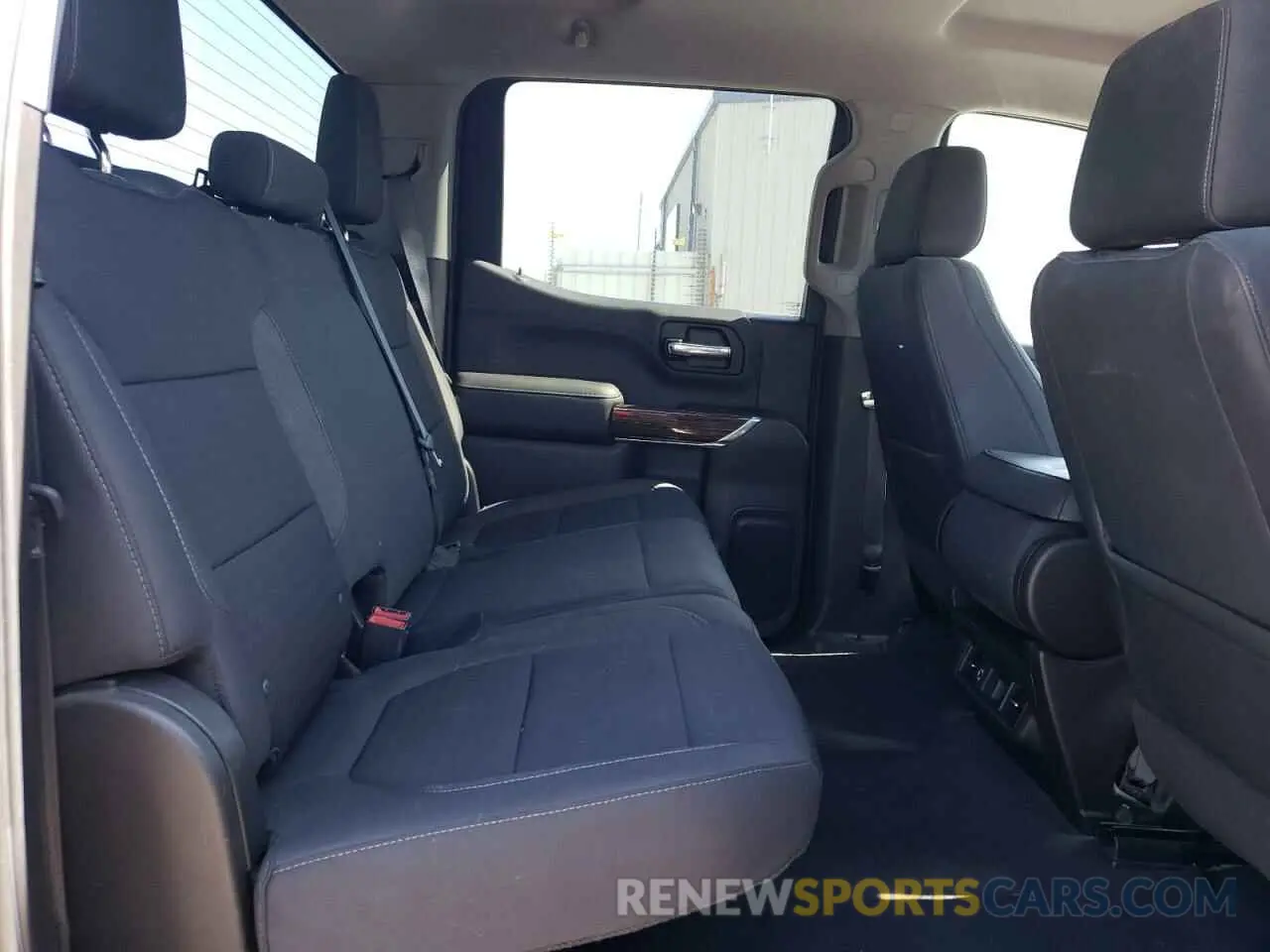 10 fotografías del automóvil dañado 1GTU9BED8KZ244251 GMC SIERRA 2019