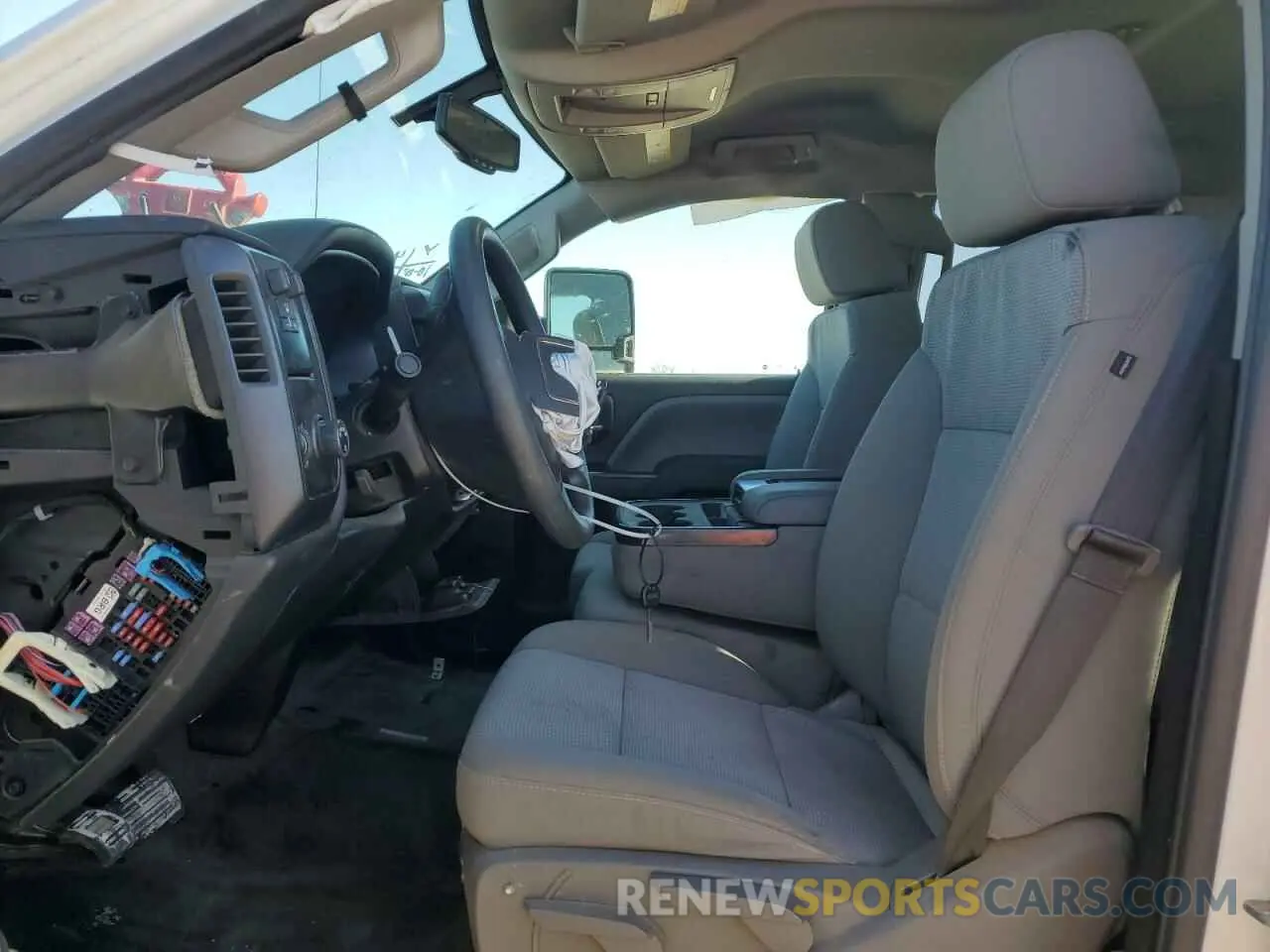 7 fotografías del automóvil dañado 2GD21NEG5K1135468 GMC SIERRA 2019