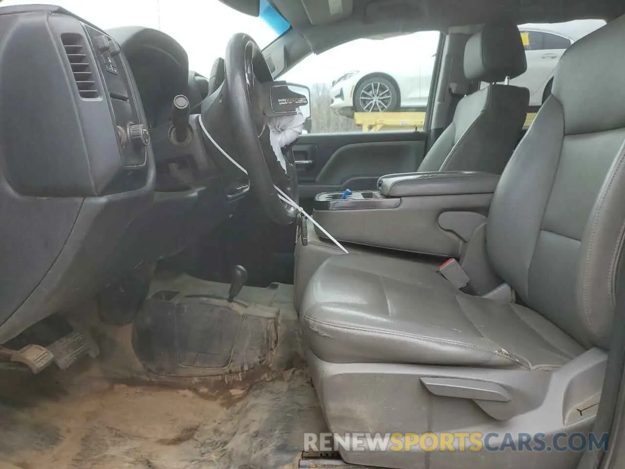 7 fotografías del automóvil dañado 2GT22NEG8K1128063 GMC SIERRA 2019