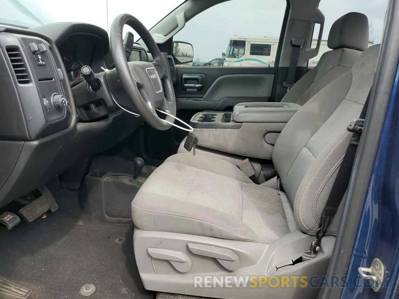 7 fotografías del automóvil dañado 2GTV2LEC9K1127809 GMC SIERRA 2019
