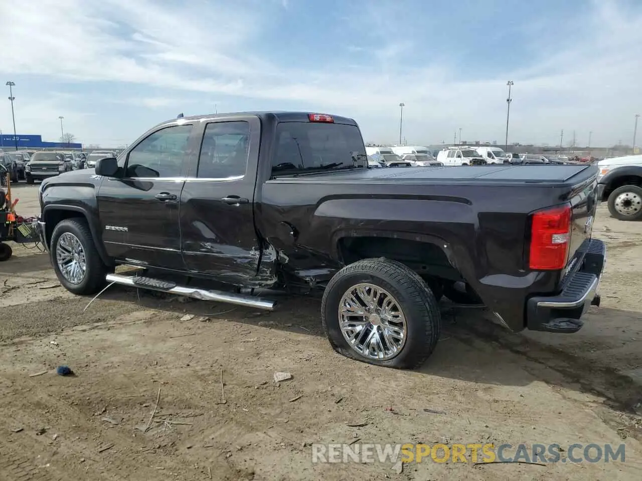 2 fotografías del automóvil dañado 2GTV2MEC9K1126567 GMC SIERRA 2019