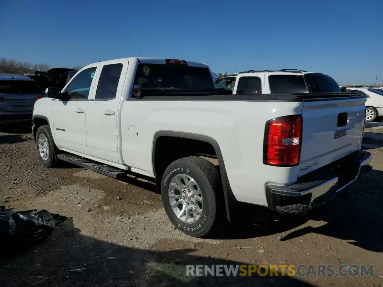 2 fotografías del automóvil dañado 2GTV2MEC9K1188826 GMC SIERRA 2019