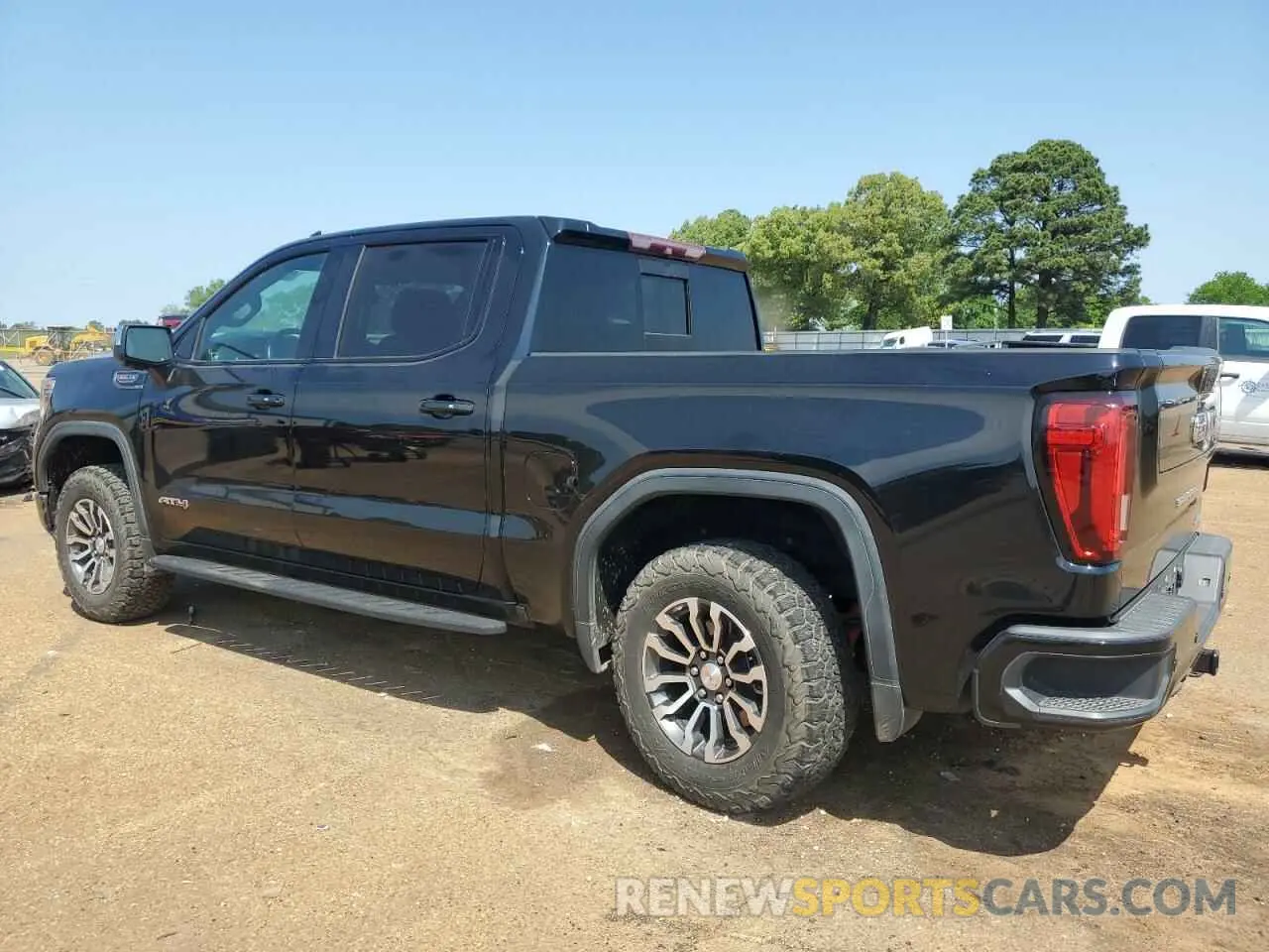 2 fotografías del automóvil dañado 3GTP9EEL3KG105280 GMC SIERRA 2019