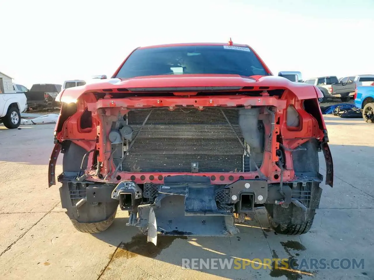 5 fotografías del automóvil dañado 3GTU8DED4KG110500 GMC SIERRA 2019