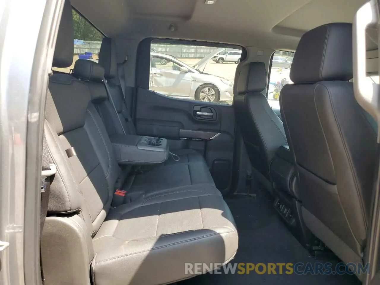 10 fotografías del automóvil dañado 3GTU9DED2KG223813 GMC SIERRA 2019