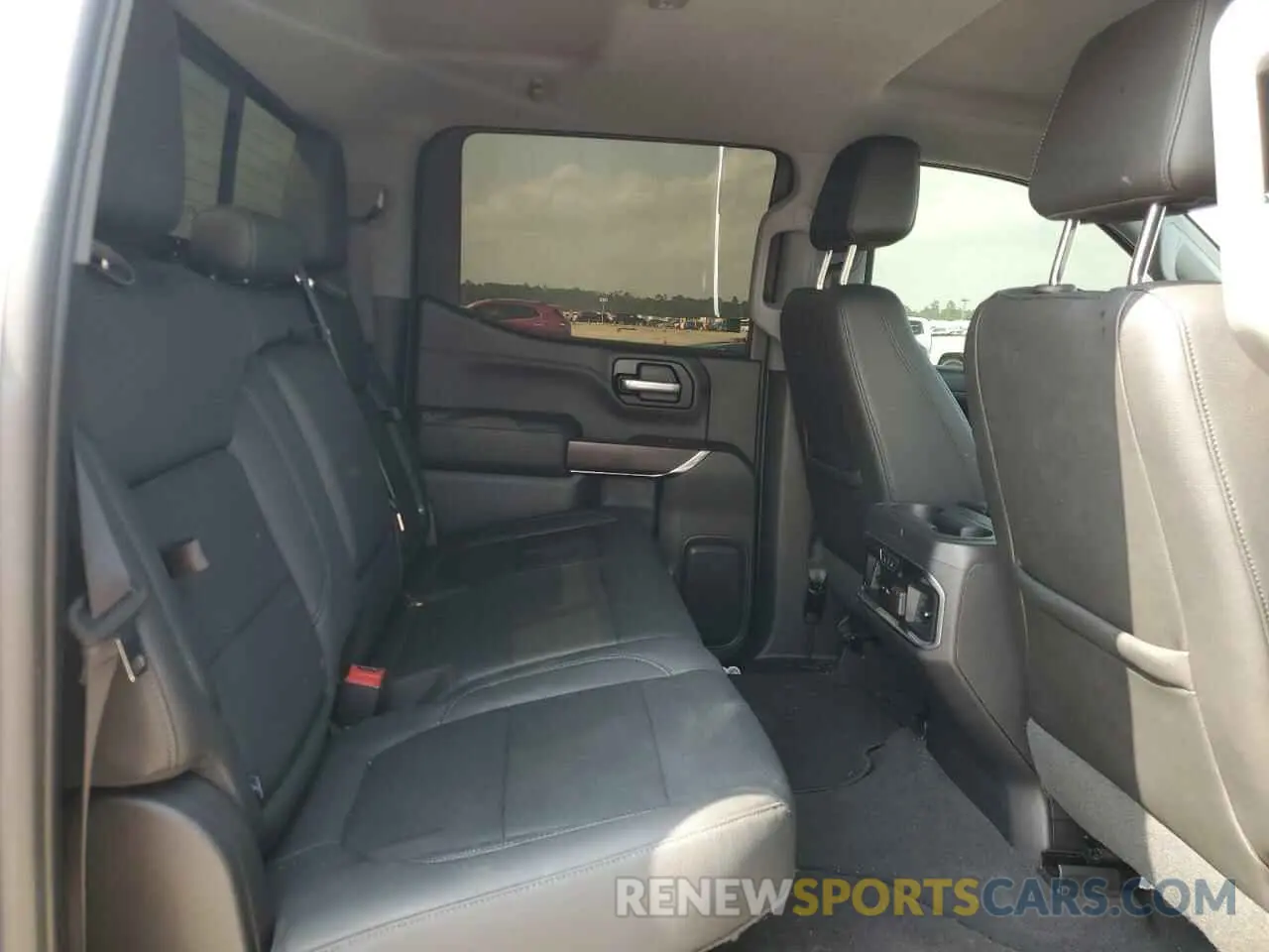 10 fotografías del automóvil dañado 3GTU9DED5KG263156 GMC SIERRA 2019