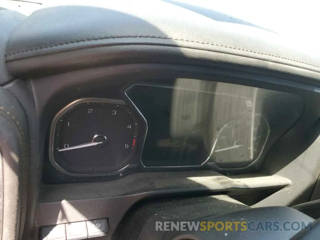 9 fotografías del automóvil dañado 1GT49PEY4LF270896 GMC SIERRA 2020