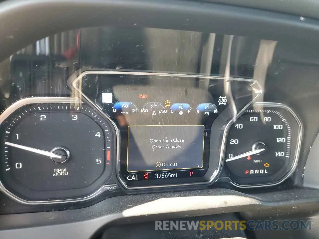 9 fotografías del automóvil dañado 1GT49PEY5LF223859 GMC SIERRA 2020
