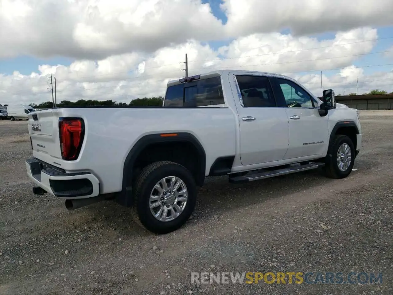 3 fotografías del automóvil dañado 1GT49REY4LF261936 GMC SIERRA 2020