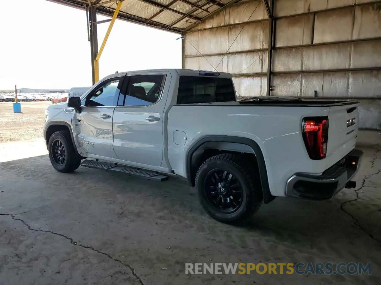 2 fotografías del automóvil dañado 1GTP8BED2LZ178006 GMC SIERRA 2020