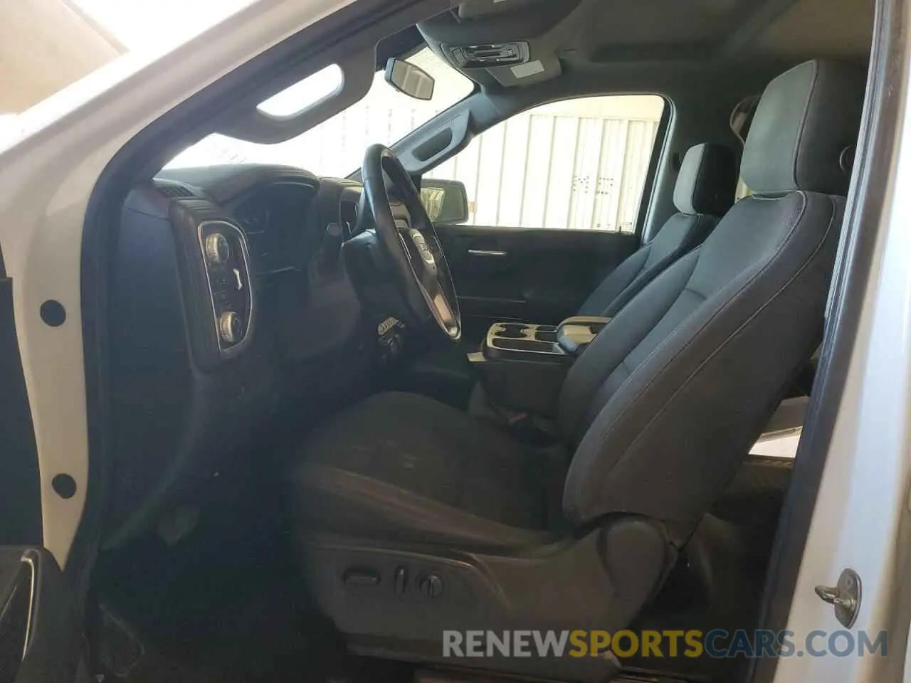 7 fotografías del automóvil dañado 1GTU9BEDXLZ104025 GMC SIERRA 2020