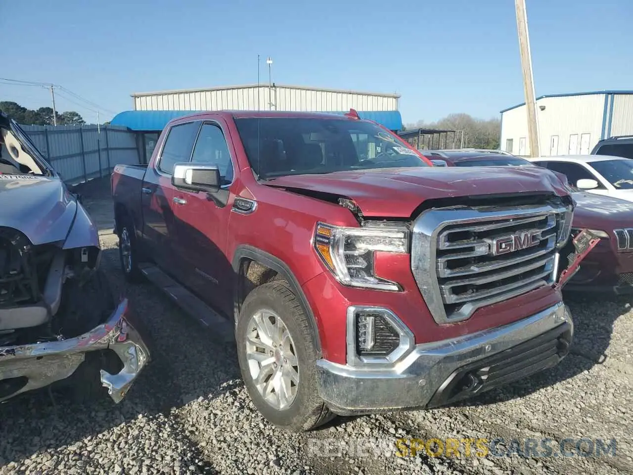 4 fotografías del automóvil dañado 1GTU9DED8LZ298596 GMC SIERRA 2020