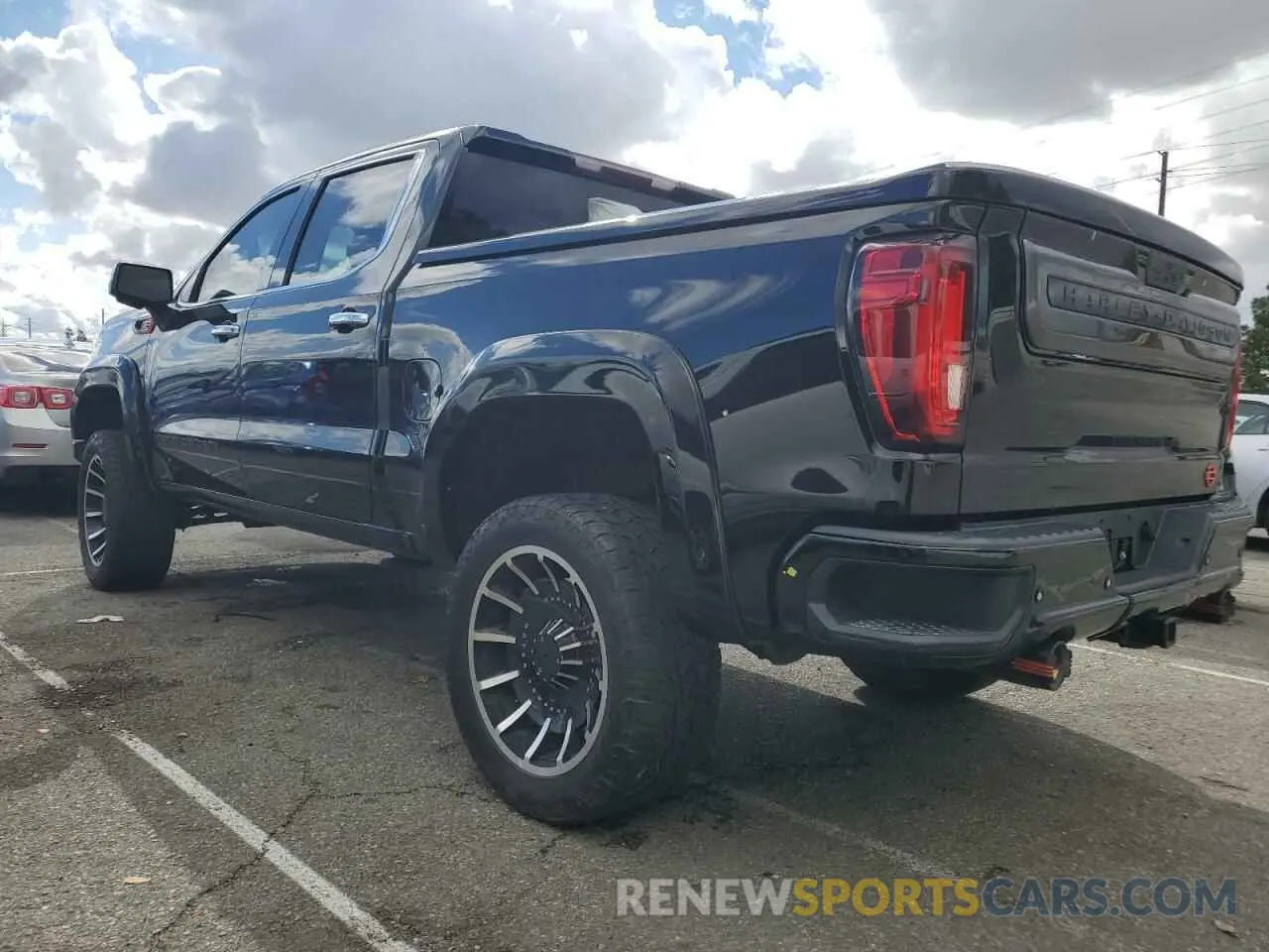 2 fotografías del automóvil dañado 1GTU9DEL4LZ256207 GMC SIERRA 2020