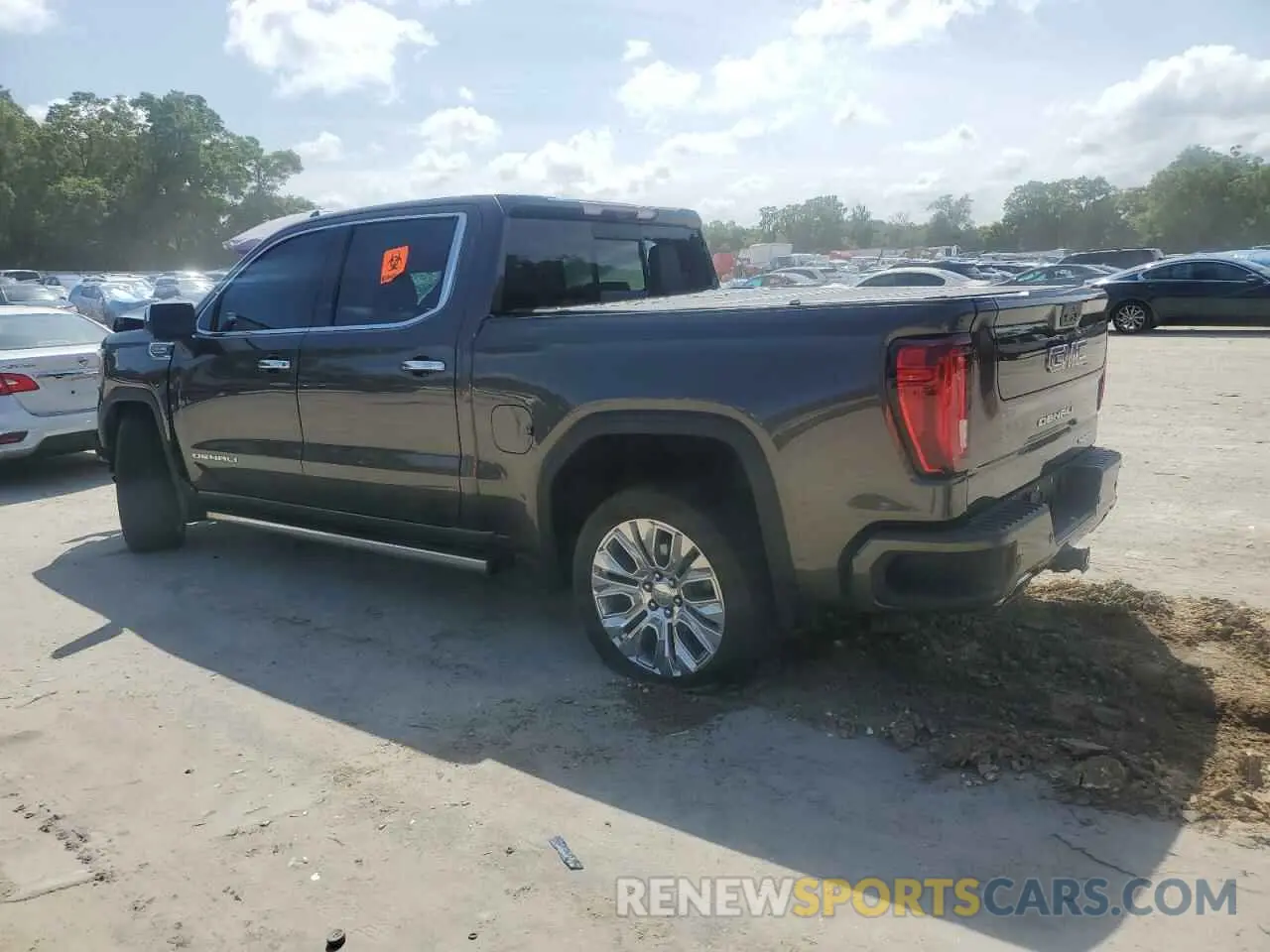 2 fotografías del automóvil dañado 1GTU9FEL3LZ164890 GMC SIERRA 2020