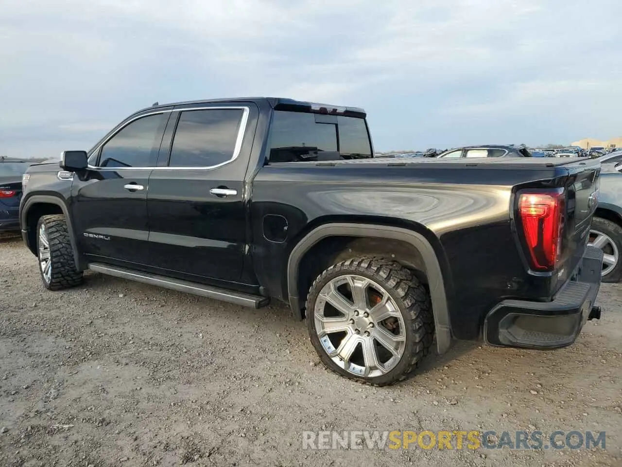 2 fotografías del automóvil dañado 1GTU9FEL5LZ216343 GMC SIERRA 2020